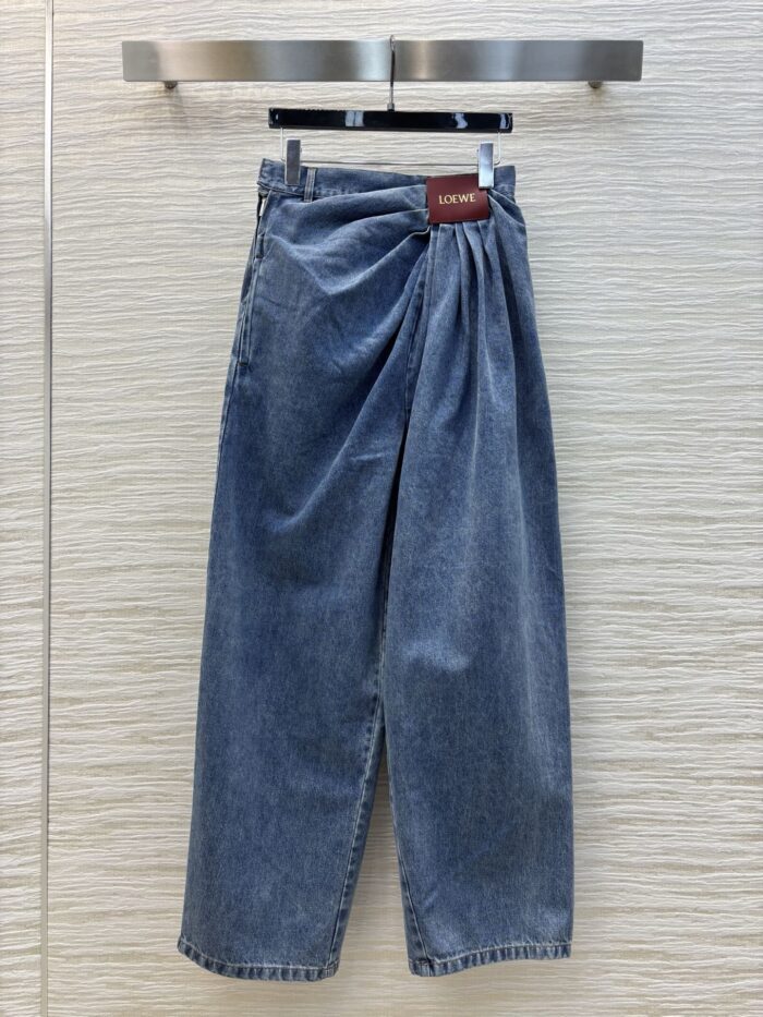 LWE. Denim logo jeans (preorder)