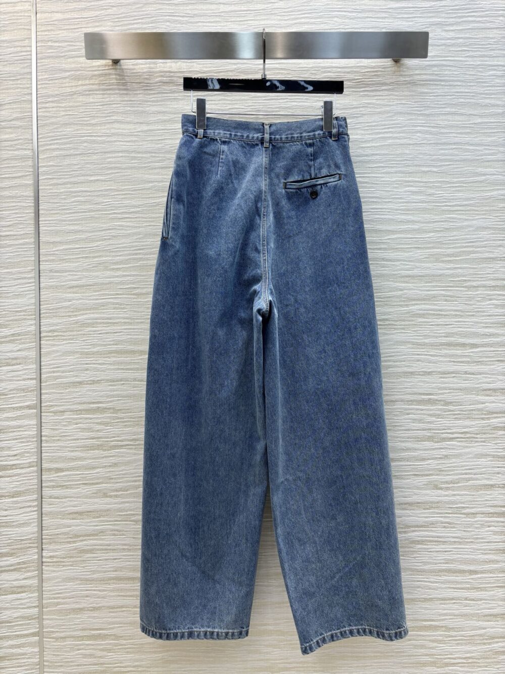 LWE. Denim logo jeans (preorder) - Image 2