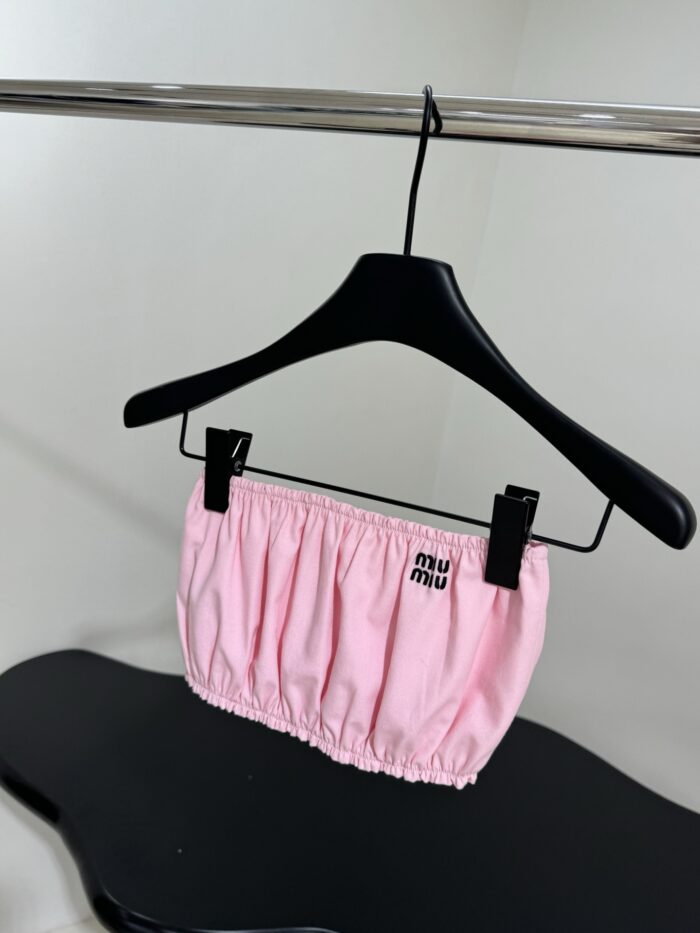 Miu pink logo top (preorder)