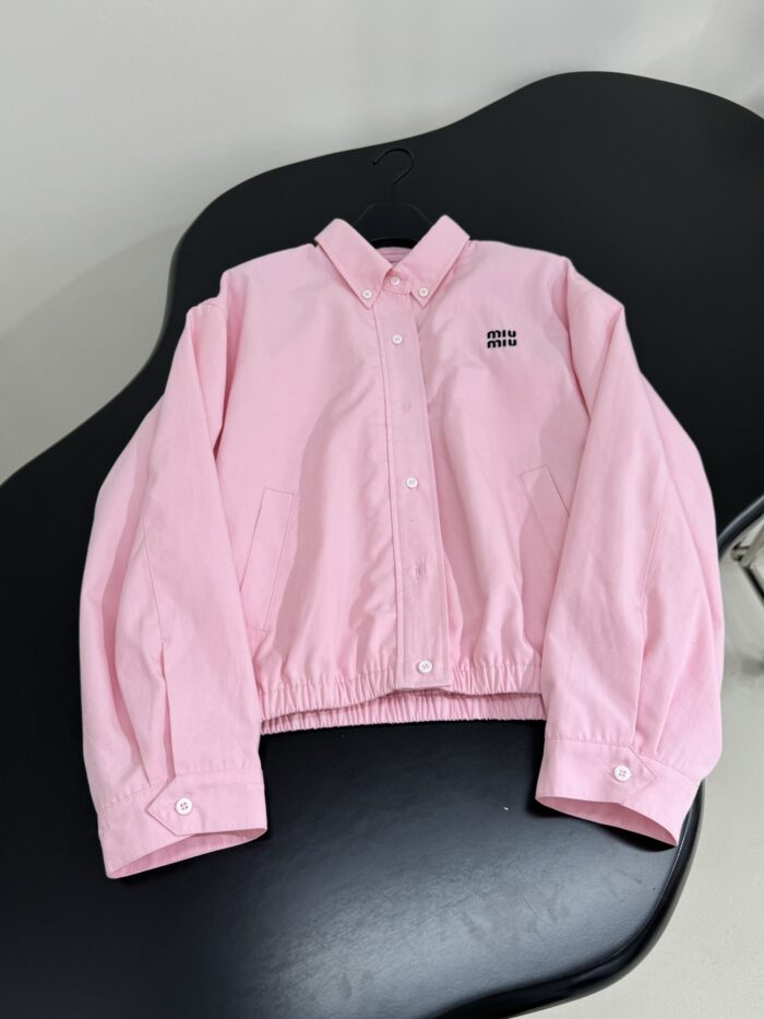 Miu pink logo shirt (preorder)