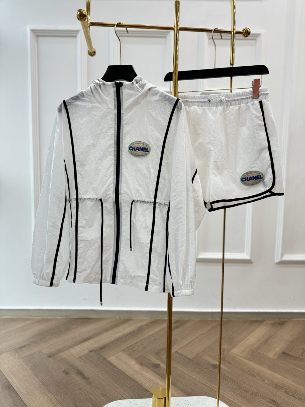 CC white/ pink set (preorder) - Image 4